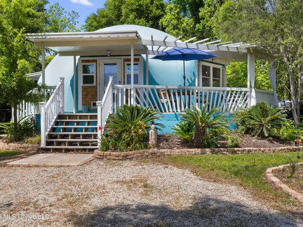 4312 Ford St, Gulfport, MS 39501