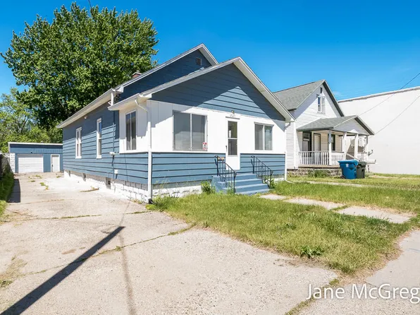 2023 Henry St, Muskegon, MI 49441