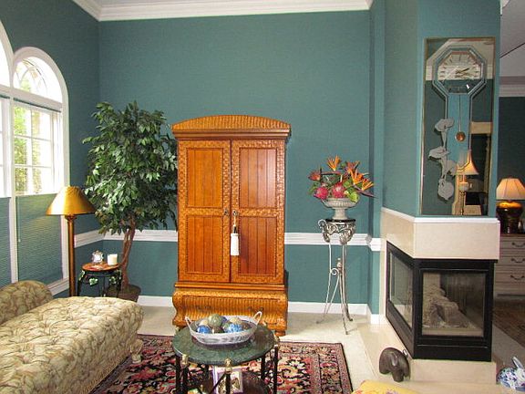 3rd image of 3109 Lakepointe Pl