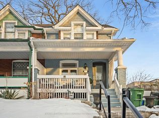5 Wheeler Ave, Toronto, ON M4L 3V3