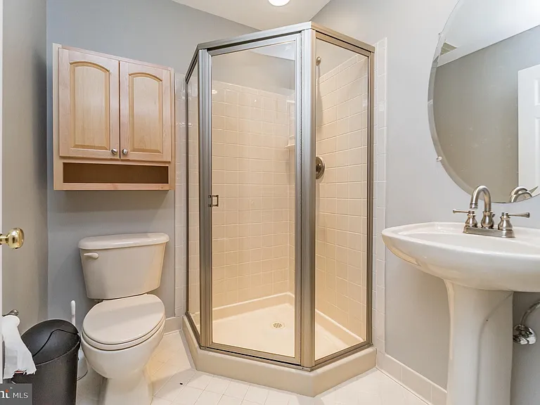 4858 Lee Hollow Pl — Photo 29