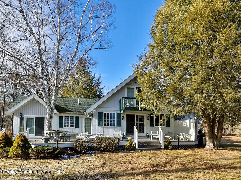 1st image of 730 Mill Street