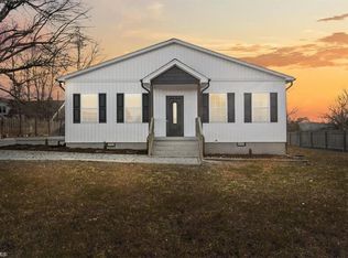 105 Charles St, Thomasville, NC 27360