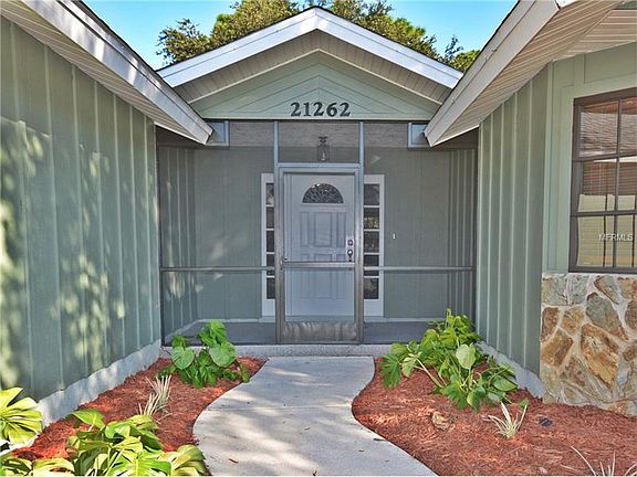 2nd image of 21262 Giddings Ave