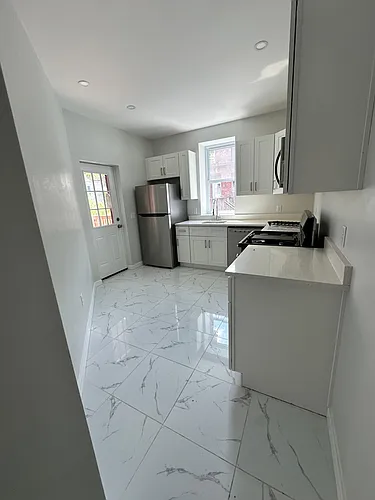 3202 Brereton St Photo 1