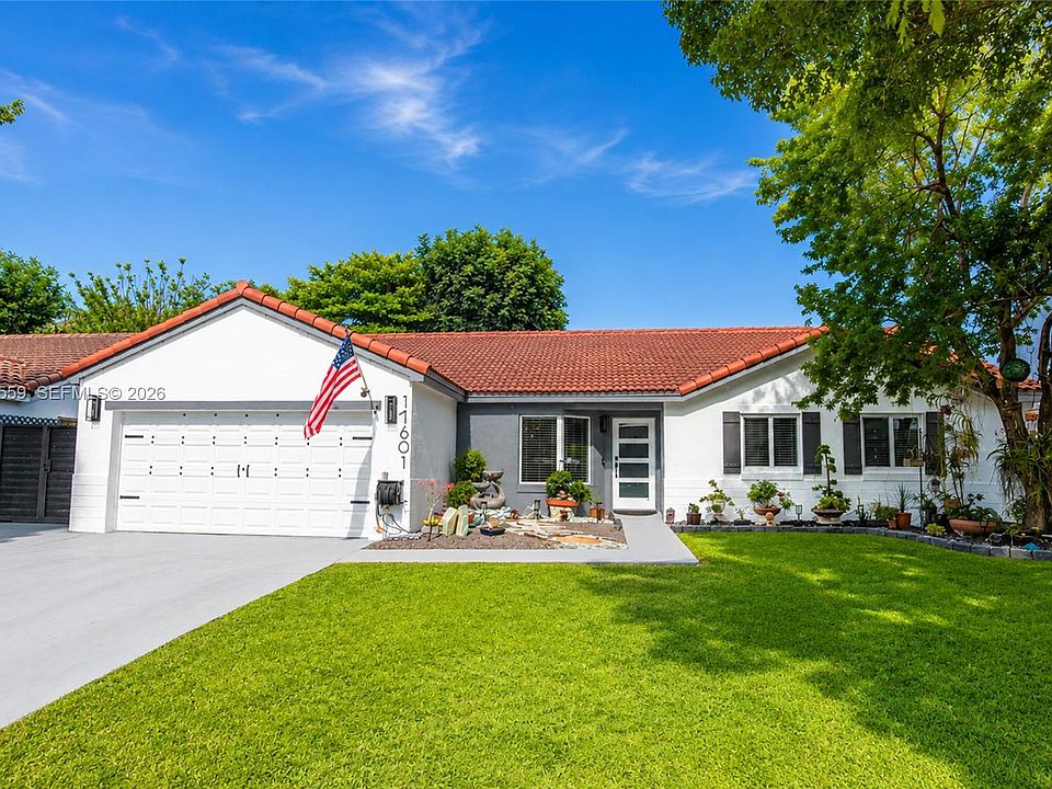 1st image of 17601 SW 138th Ct