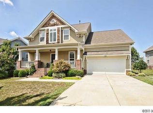 825 Brooksmill Dr, Tega Cay, SC 29708