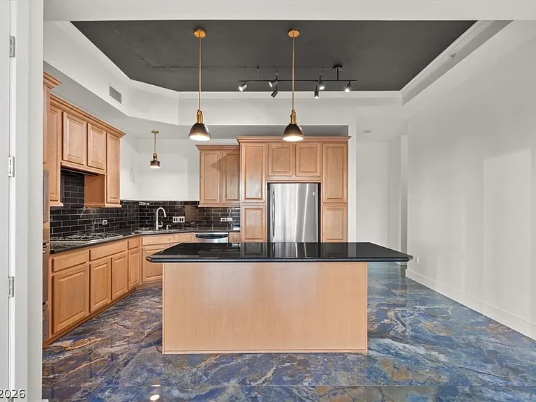 360 E Desert Inn Rd #407 — Photo 16