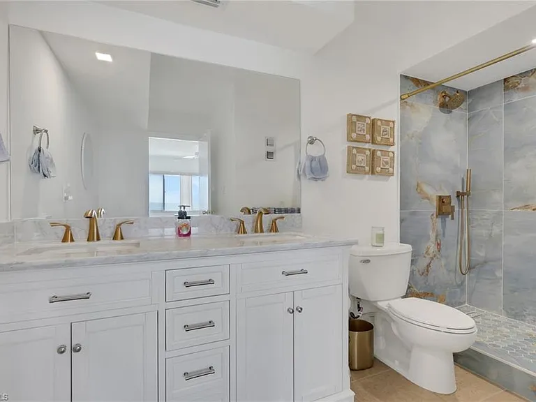 26340 Hickory Blvd #302 — Photo 6