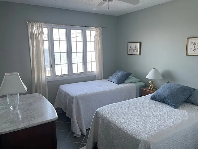 2230 Fairfield Beach Rd — Photo 7
