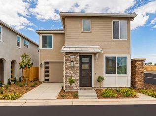 169 Nabors Dr S, Madera, CA 93636