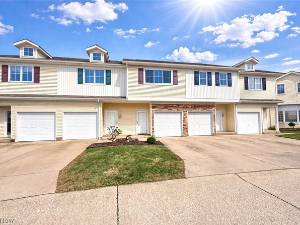 370 Eden Ln Unit 3, Medina, OH 44256
