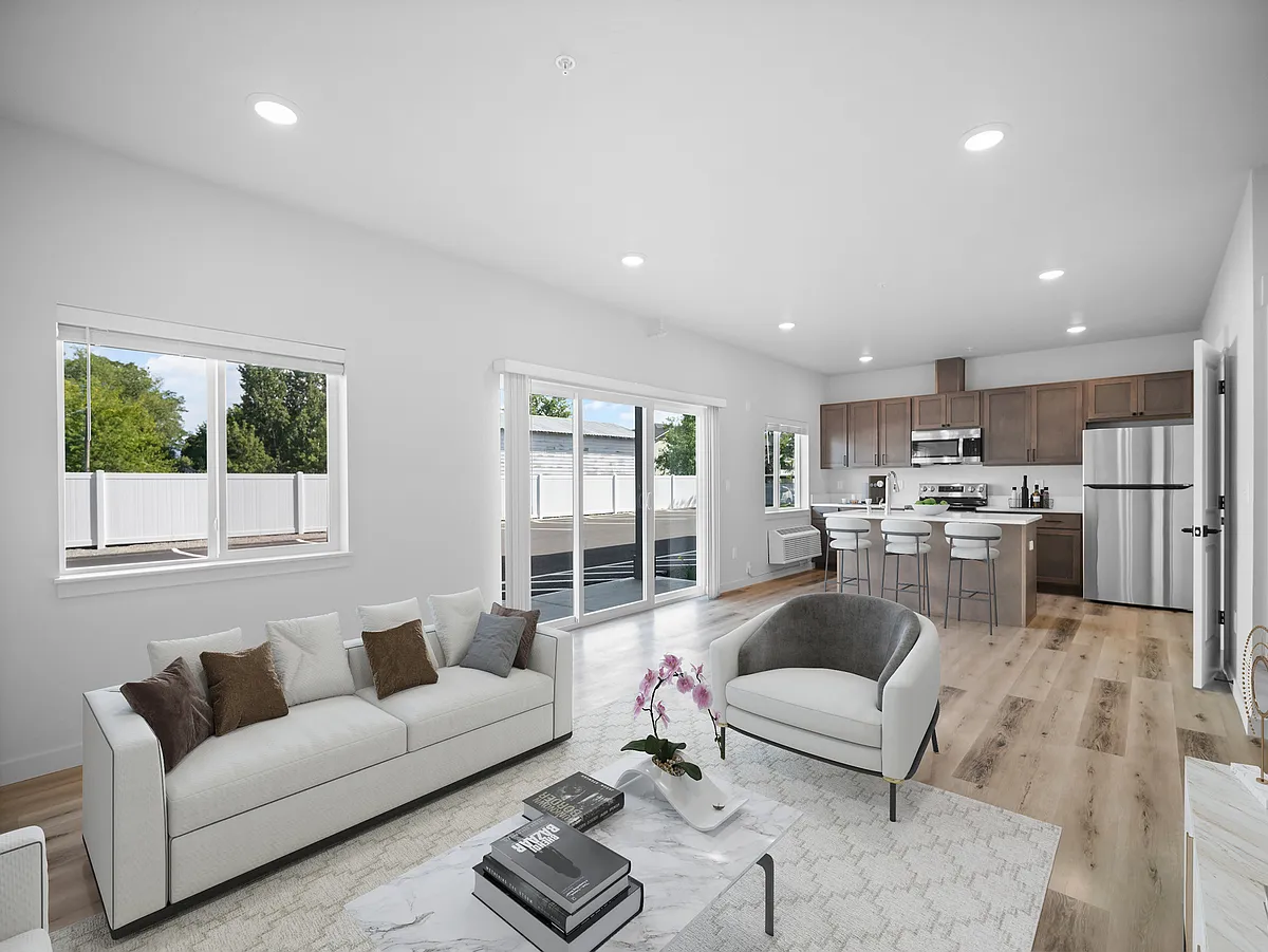 Building Photo - Valleyway Apartments