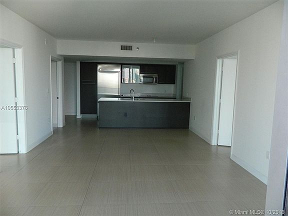 4th image of 55 SE 6th St #3