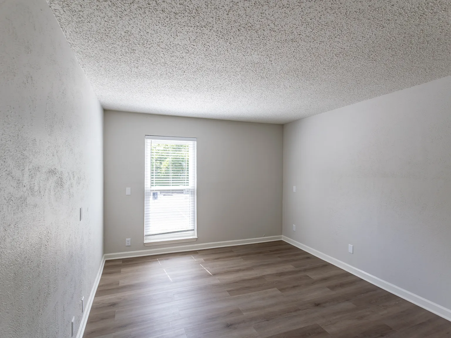 Parkwood Villa — Photo 3