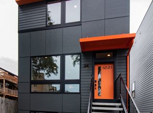1221 E Marquette Rd, Chicago, IL 60637