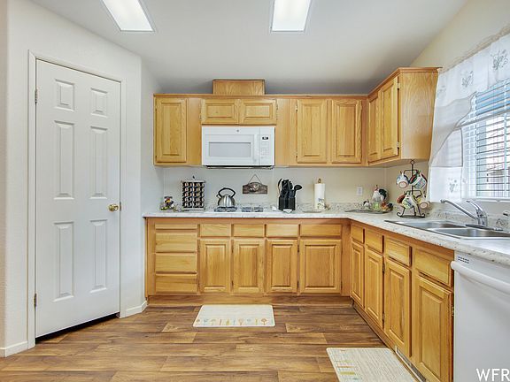 5th image of 4588 S Monte Grande Dr W #10