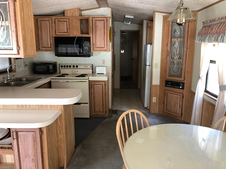 2nd image of 4150 Cobb Dr