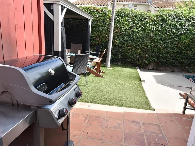 4065 Haines St — Photo 11