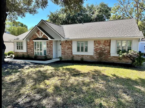 4310 Cinnabar Dr, Houston, TX 77072