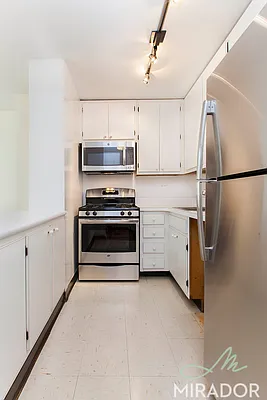 Rented by Mirador Real Estate | media 16