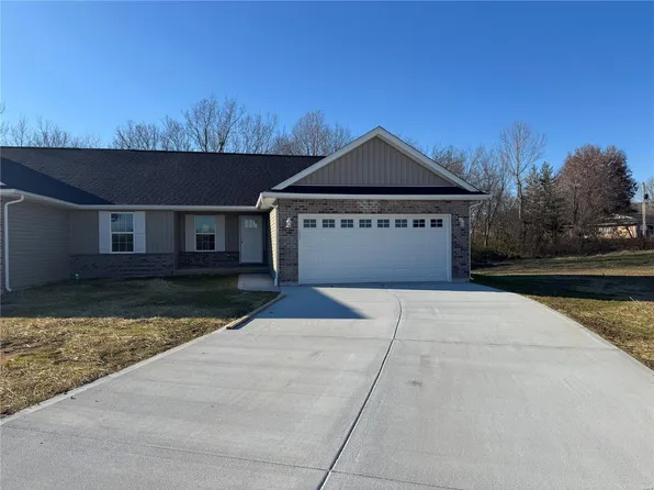 133 Grindstone Ct, Moscow Mills, MO 63362
