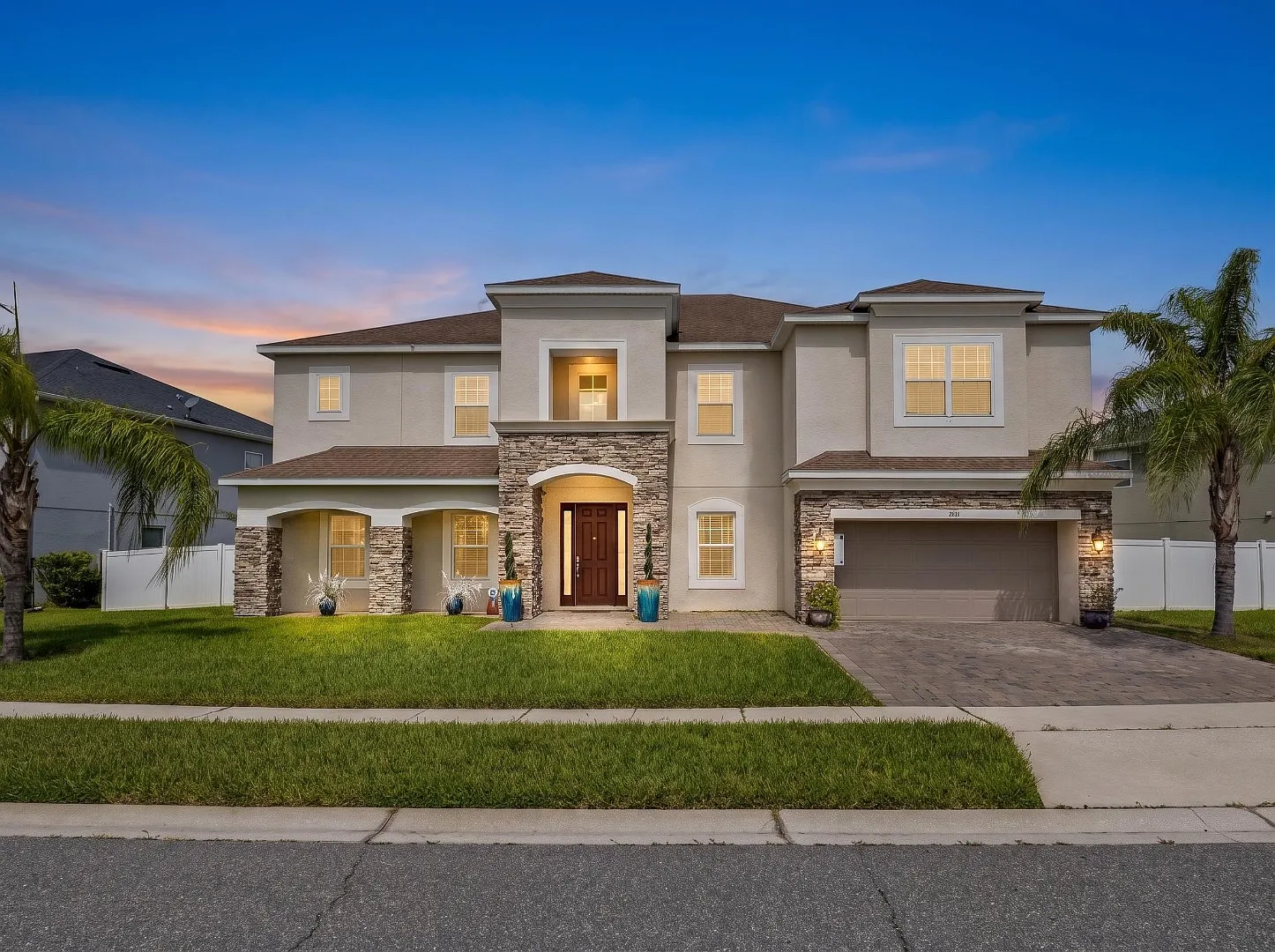 Spacious 6-Bedroom Home Near Lake Nona | 3-Car Garage + Tesla Charger — Photo 2