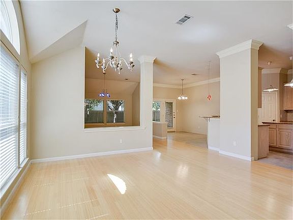 5th image of 5311 Magdelena Dr