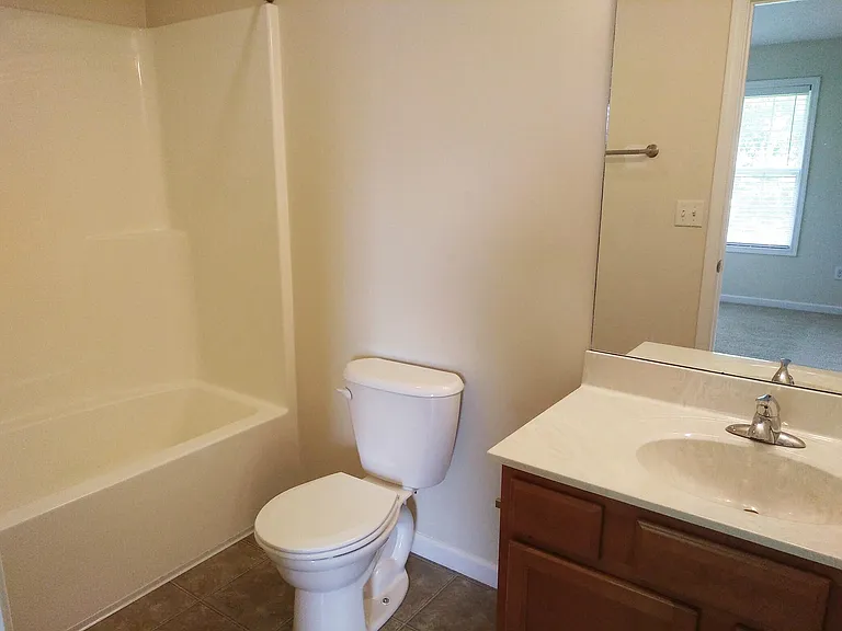 1250 W Adams Hill Cir — Photo 6