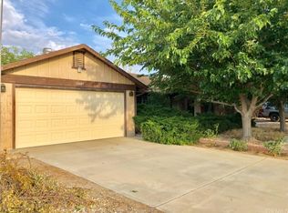 12605 Running Deer Rd, Apple Valley, CA 92308