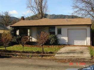 1050 N Pine St, Ukiah, CA 95482