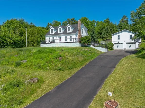 6 Donald Rd, Rothesay, NB E2S 1A7