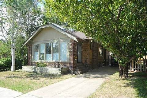 4555_e_16th_ave_MLS_HID589057_ROOMfrontviewhouse
