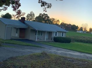 1949 Sinking Creek Rd, London, KY 40741