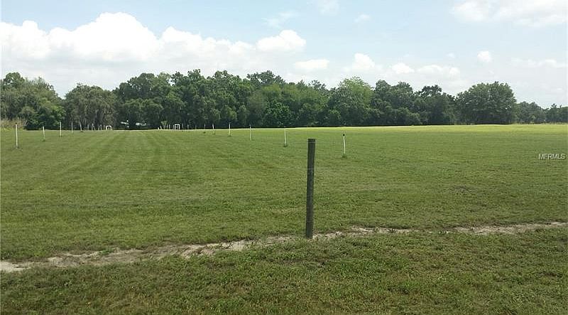 2nd image of 3650 Gandy Rd