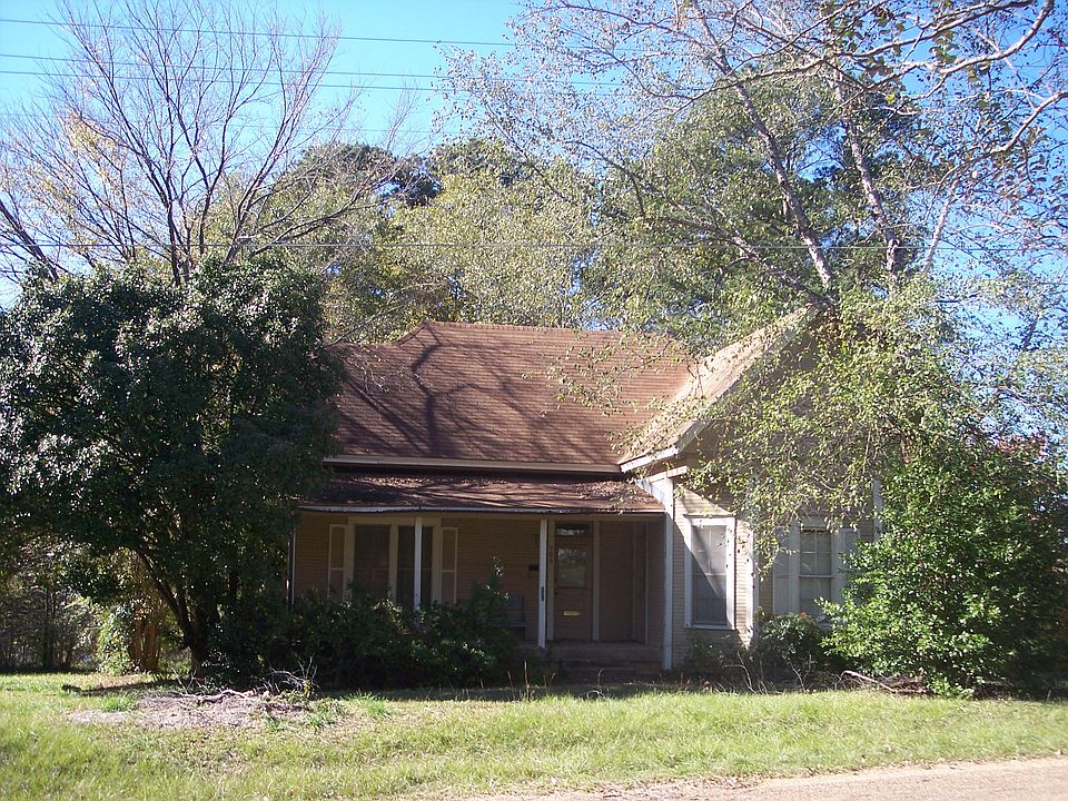 1st image of 906 Spruce St