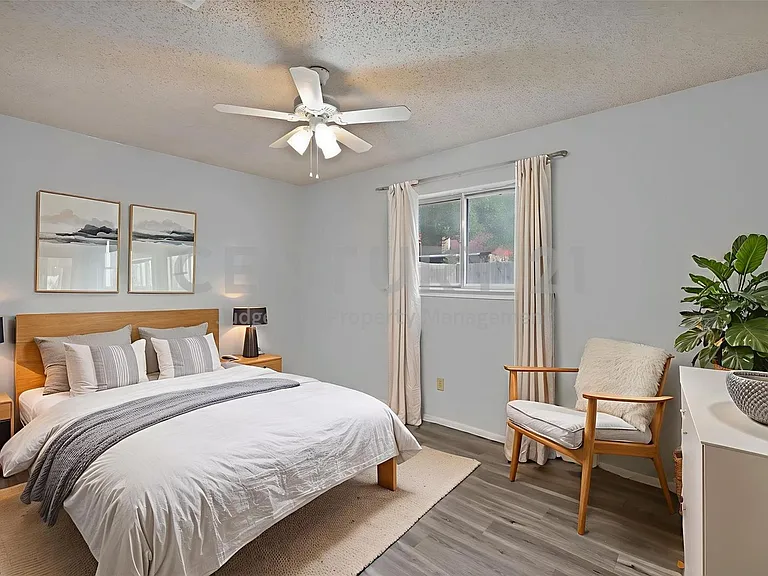 7357 Channel View Dr — Photo 28
