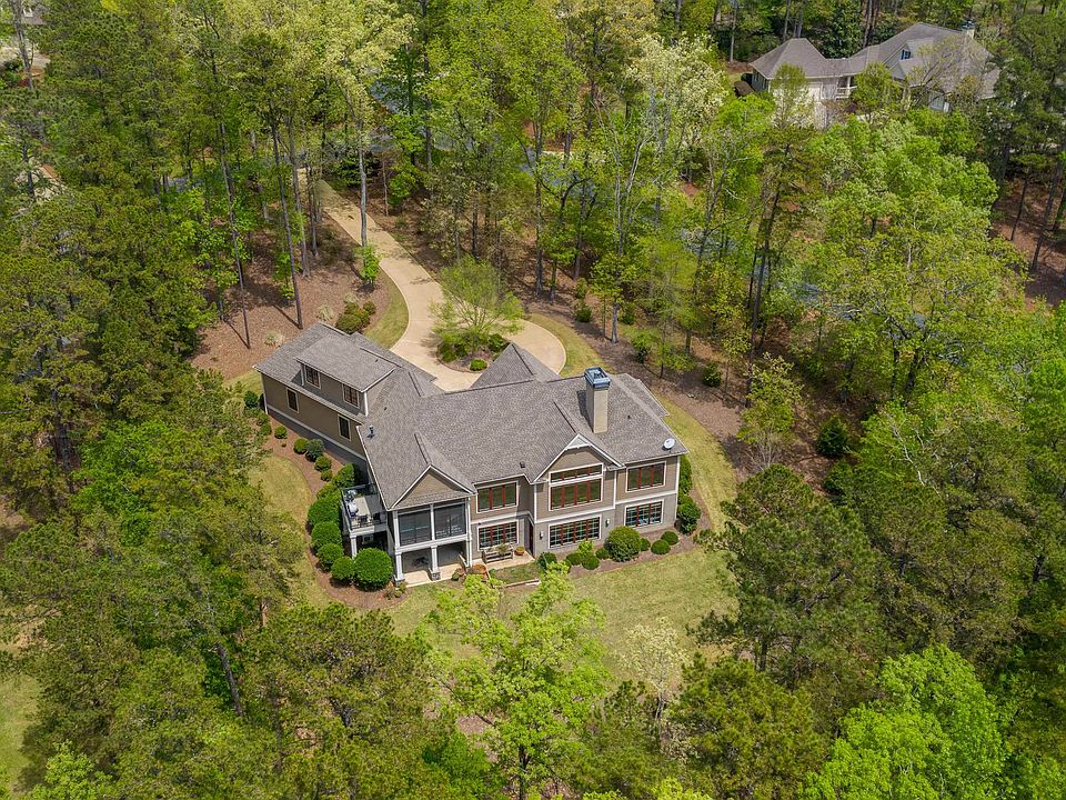 1st image of 1061 Walton Way