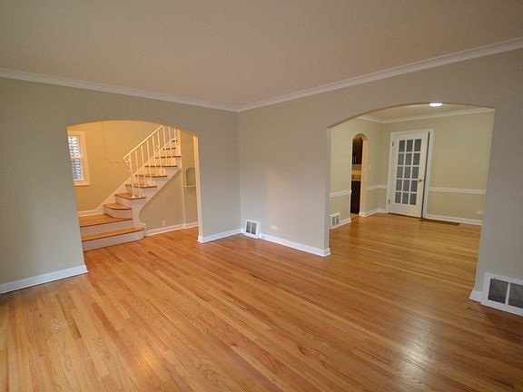3rd image of 1830 N Nashville Ave