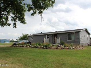 8411 Bankers Rd, Reading, MI 49274