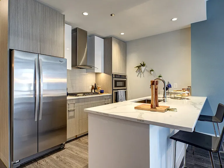 Elegant 3cm Stone Counters