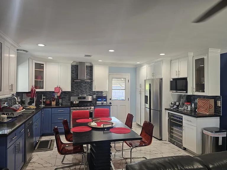 19017 Enslow Dr — Photo 9