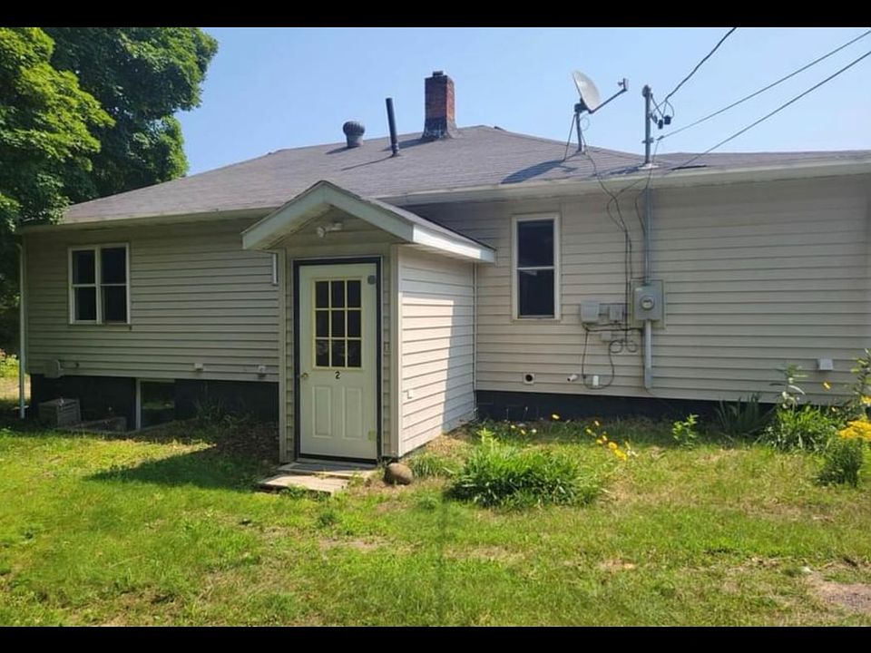 1st image of 912 Jefferson St #Basement