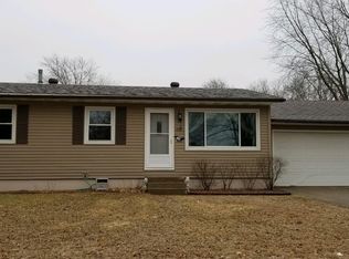 1517 Viking Ave, Holmen, WI 54636