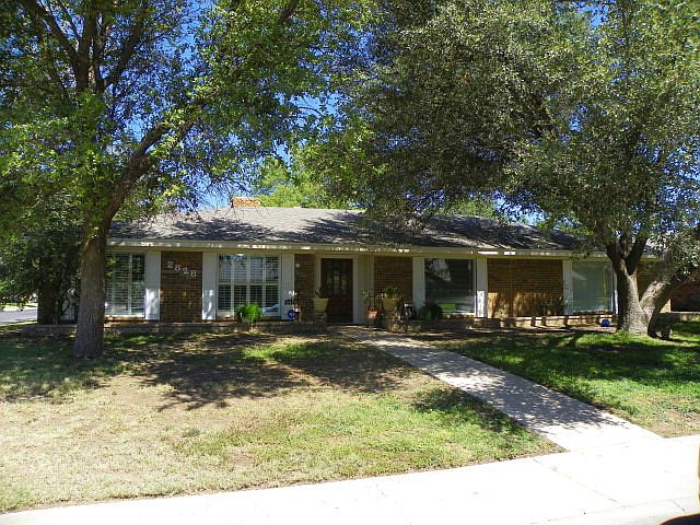 1st image of 2828 Stutz Dr