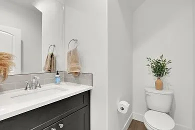717 N Creative Way — Photo 8