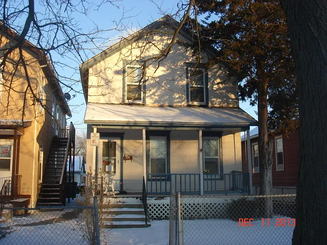 112 Baker Ave photo 1