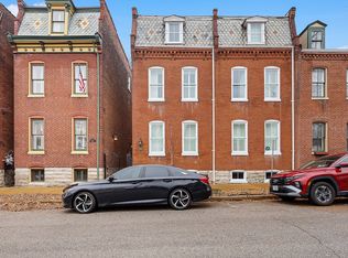 2111 Menard St #1S, Saint Louis, MO 63104