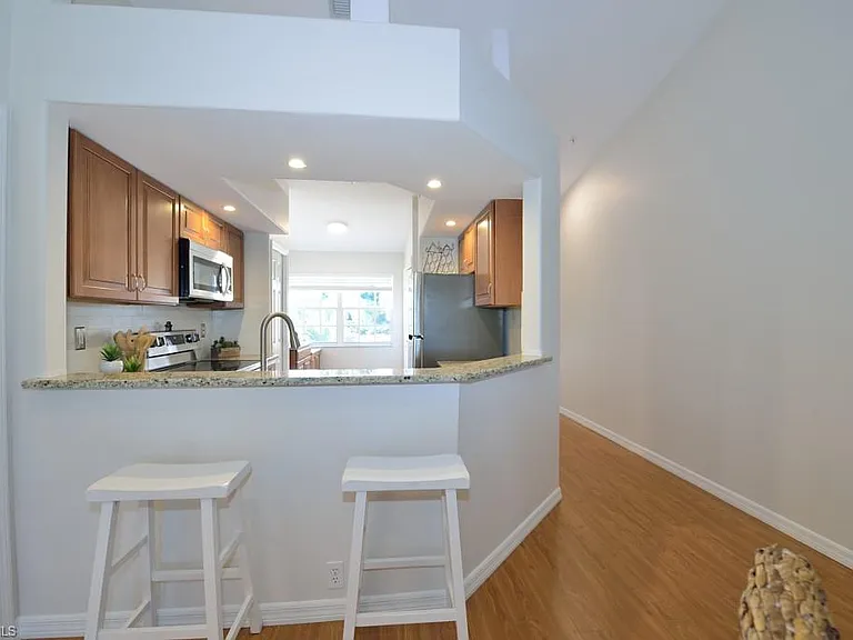 13050 Amberley Ct #708 — Photo 10