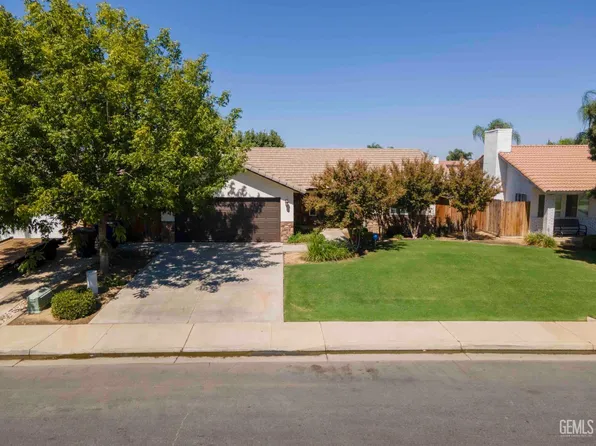 10908 Royal Ascot Ave, Bakersfield, CA 93312